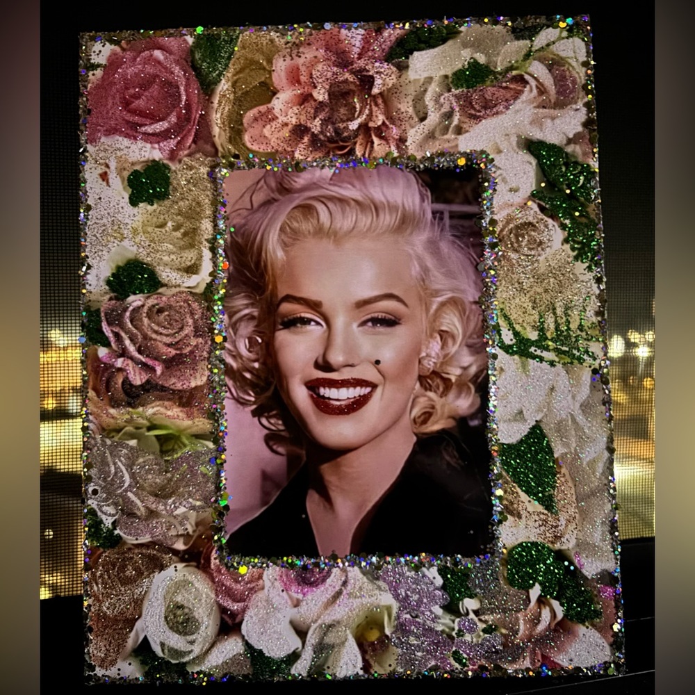 DIY Glittered 8 by 10 Fotos Prints on 8 by 10 canvas and or 9 by 12 canvas. - Picture 4 of 8